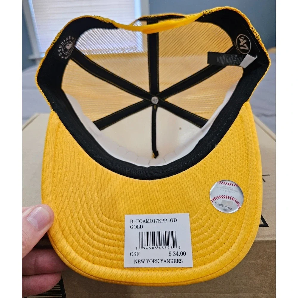 47® New York Yankees Foam Rope Trucker Hat Snapback Cap in Gold
